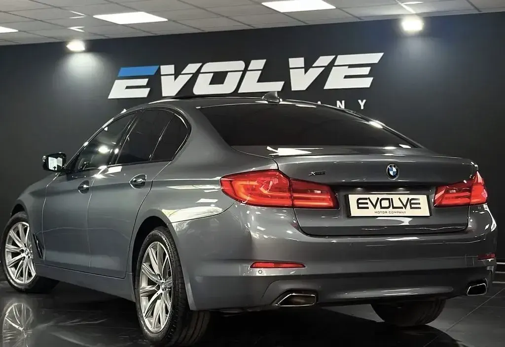 Used BMW 540 Shadowline 340 HP (250 kW) 2017 Blue Sedan