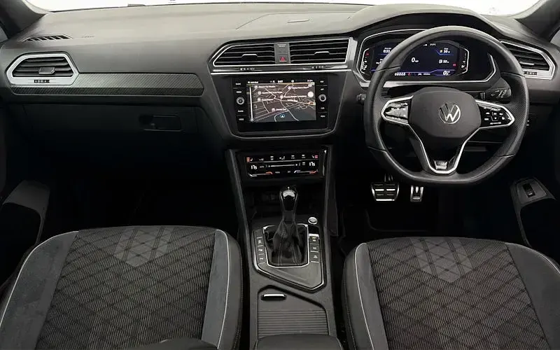Used VW Tiguan R-line 150 HP (110 kW) 2025 White SUV