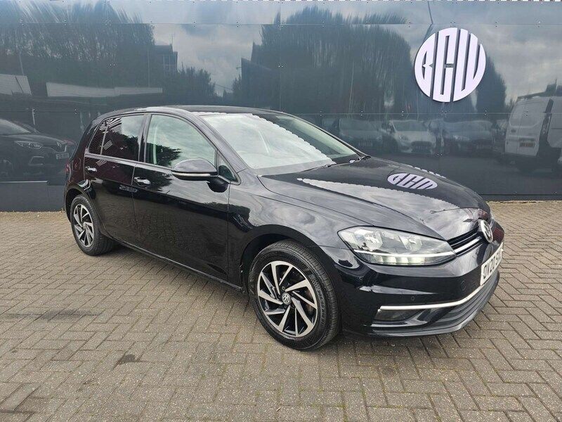Black Used 2020 VW Golf VII Match Hatchback | £10,500 (Fair price) - Image 1/4