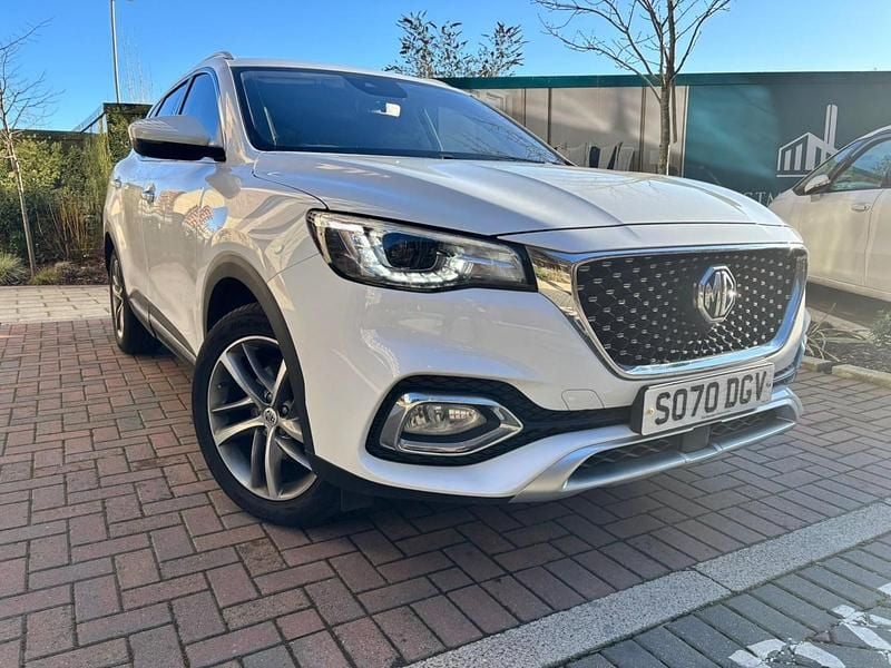 White Used 2021 MG HS Excite SUV | £9,495 (Super price) - Image 1/4