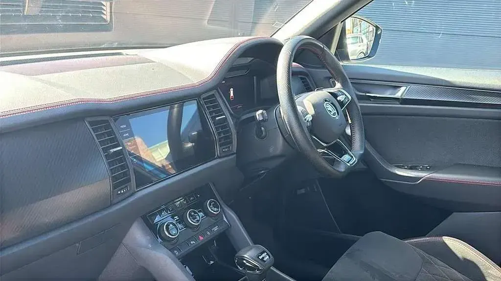 Used Skoda Kodiaq vRS 241 HP (177 kW) 2023 Blue SUV