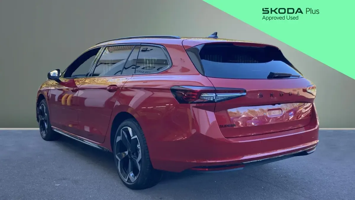 Used Skoda Superb SportLine 204 HP (150 kW) 2026 Carmine red  metallic Estate