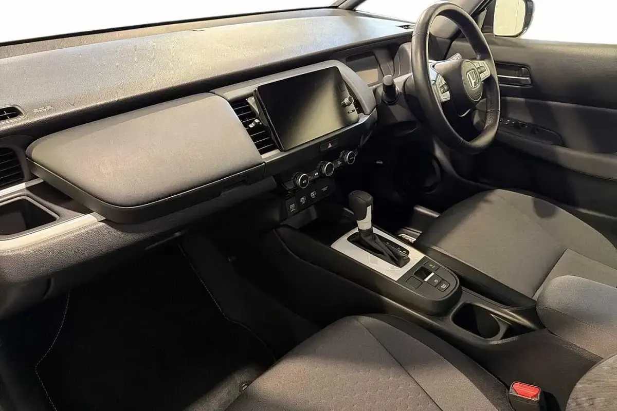 Used Honda Jazz Elegance 122 HP (89 kW) 2024 White Hatchback
