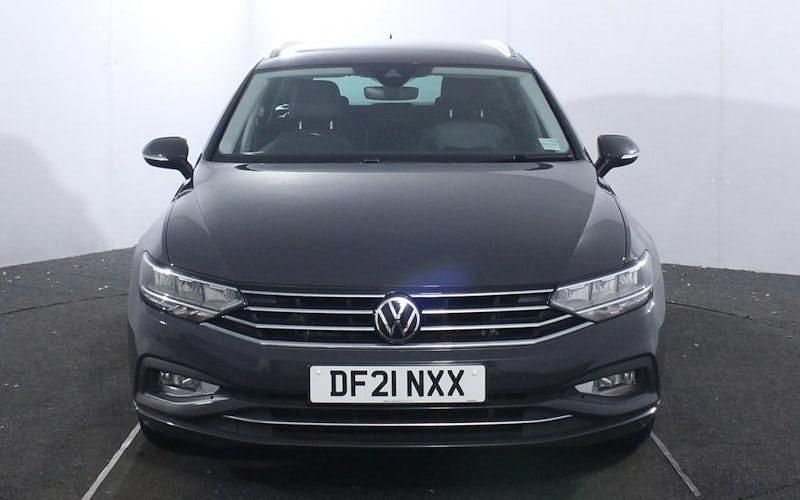 Used VW Passat SEL 150 HP (110 kW) 2023 Estate