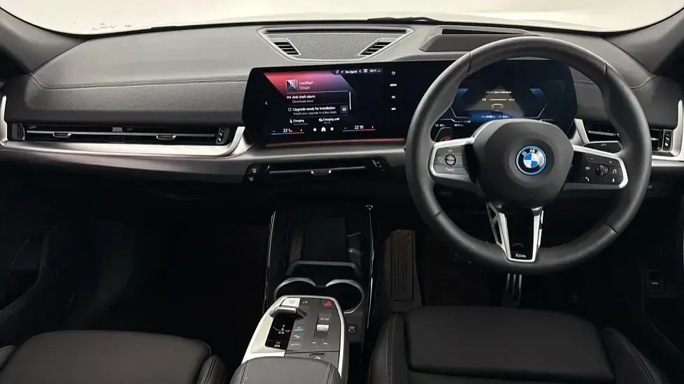 Used BMW iX2 M Sport 147 kW (201 HP) 2025 Black SUV