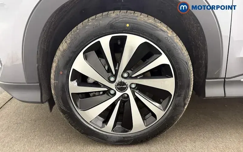 Used BYD Seal U Comfort 324 HP (238 kW) 2025 Grey SUV