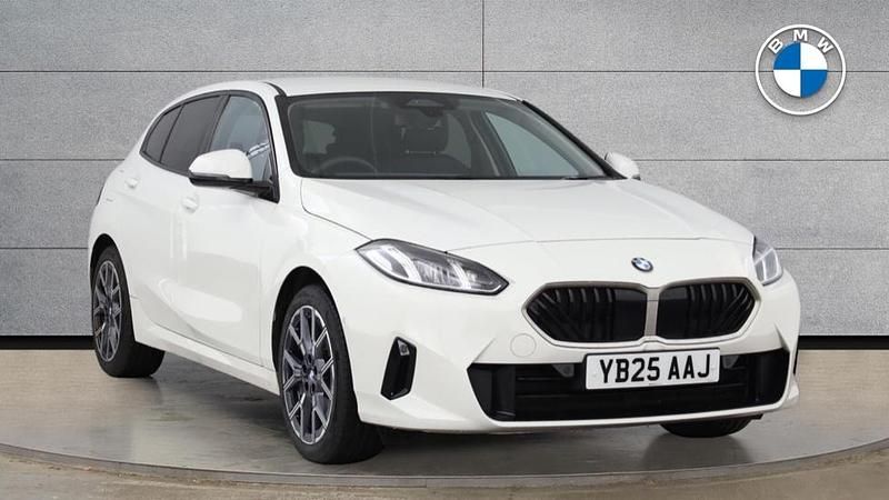 Used BMW 120 Sport Line 168 HP (123 kW) 2025 White Hatchback