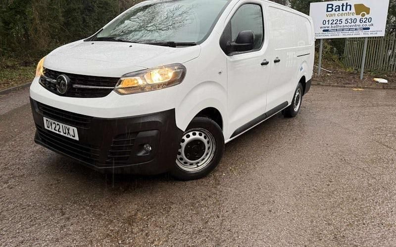 Used Vauxhall Vivaro 101 HP (74 kW) 2022 MPV