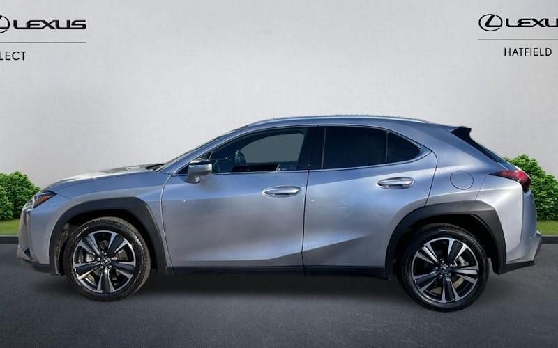 Used Lexus UX 300h 199 HP (146 kW) 2025 SUV