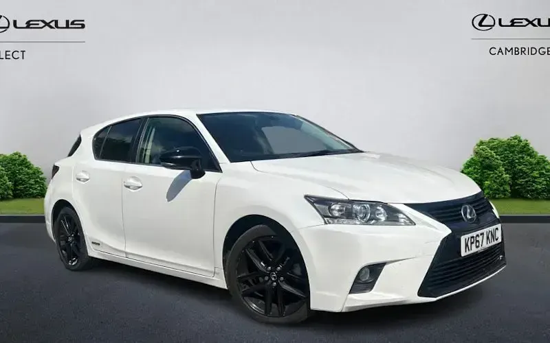 Used Lexus CT200h Sport Line 136 HP (100 kW) 2017 Hatchback