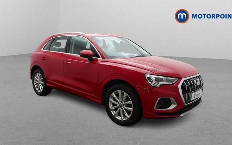 Used Audi Q3 Sport 190 HP (139 kW) 2019 Red SUV