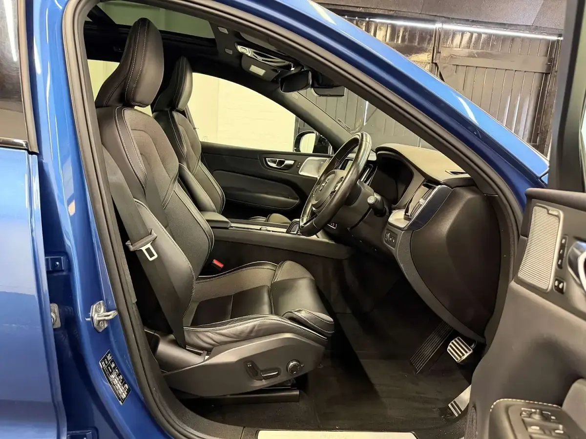 Used Volvo XC60 R-Design Pro 2021 Blue SUV