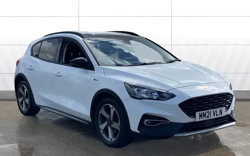 Begagnad Ford Focus Active 120 HK (88 kW) 2021 Halvkombi