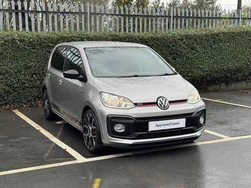 Used VW up! 115 HP (84 kW) 2019 Hatchback