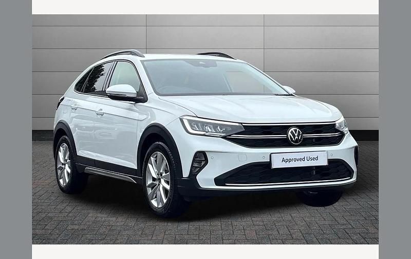 Pure white Used 2025 VW Taigo Match SUV | £20,495 (Fair price) - Image 1/4