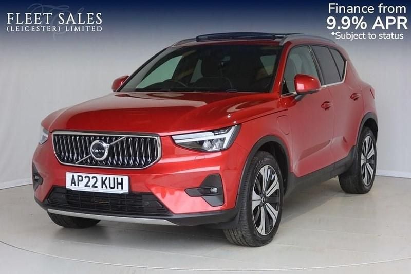 Red Used 2022 Volvo XC40 Ultimate SUV | £24,990 (Good price) - Image 1/3