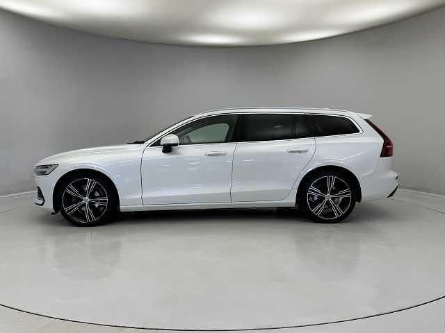 Used Volvo V60 Inscription 194 HP (142 kW) 2022 Estate