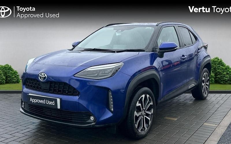 Used Toyota Yaris Hybrid Design 116 HP (85 kW) 2026 Estate