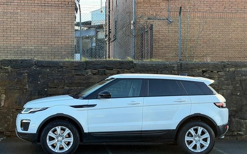 Used Land Rover Range Rover evoque SE 180 HP (132 kW) 2018 Hatchback