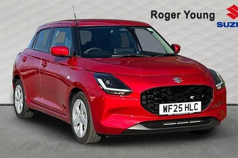 Used Suzuki Swift 82 HP (60 kW) 2025 Red Hatchback