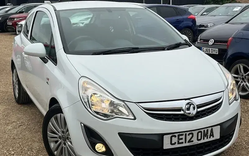Used Vauxhall Corsa Active 86 HP (63 kW) 2012 Hatchback