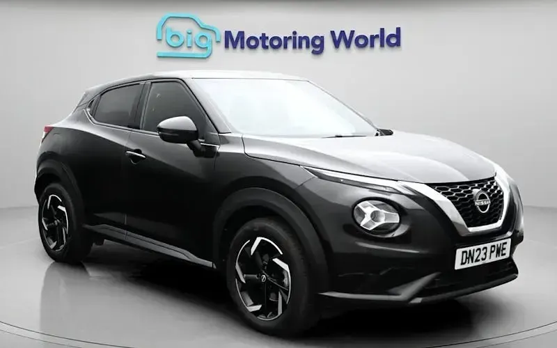 Usado Nissan Juke N-Connecta 114 HP (83 kW) 2023 SUV
