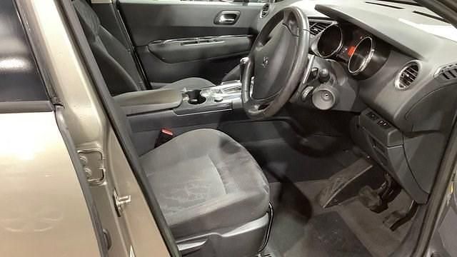 Used Peugeot 3008 Active 115 HP (84 kW) 2013 Grey Hatchback