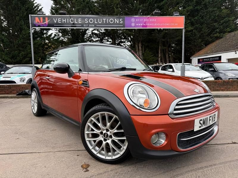 Orange Used 2011 Mini Cooper D Hatch Hatchback | £2,699 (Fair price) - Image 1/4