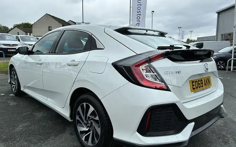 Used Honda Civic SE 126 HP (92 kW) 2022 Hatchback