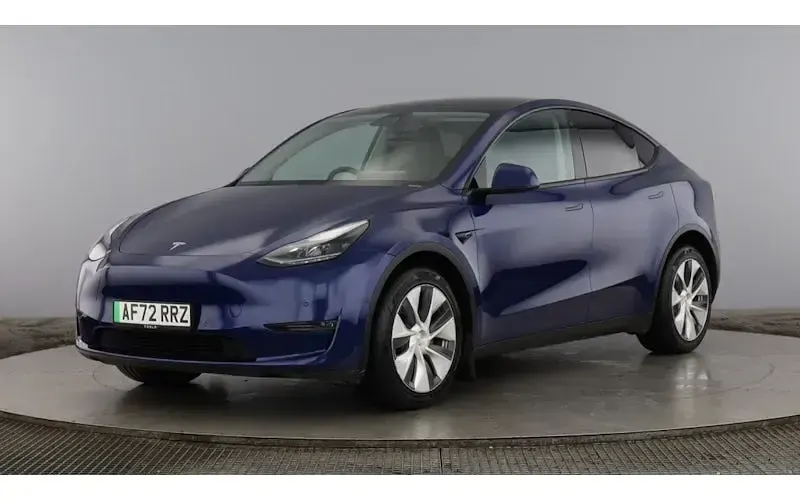 Used Tesla Model Y Long Range AWD 286 kW (389 HP) 2025 SUV