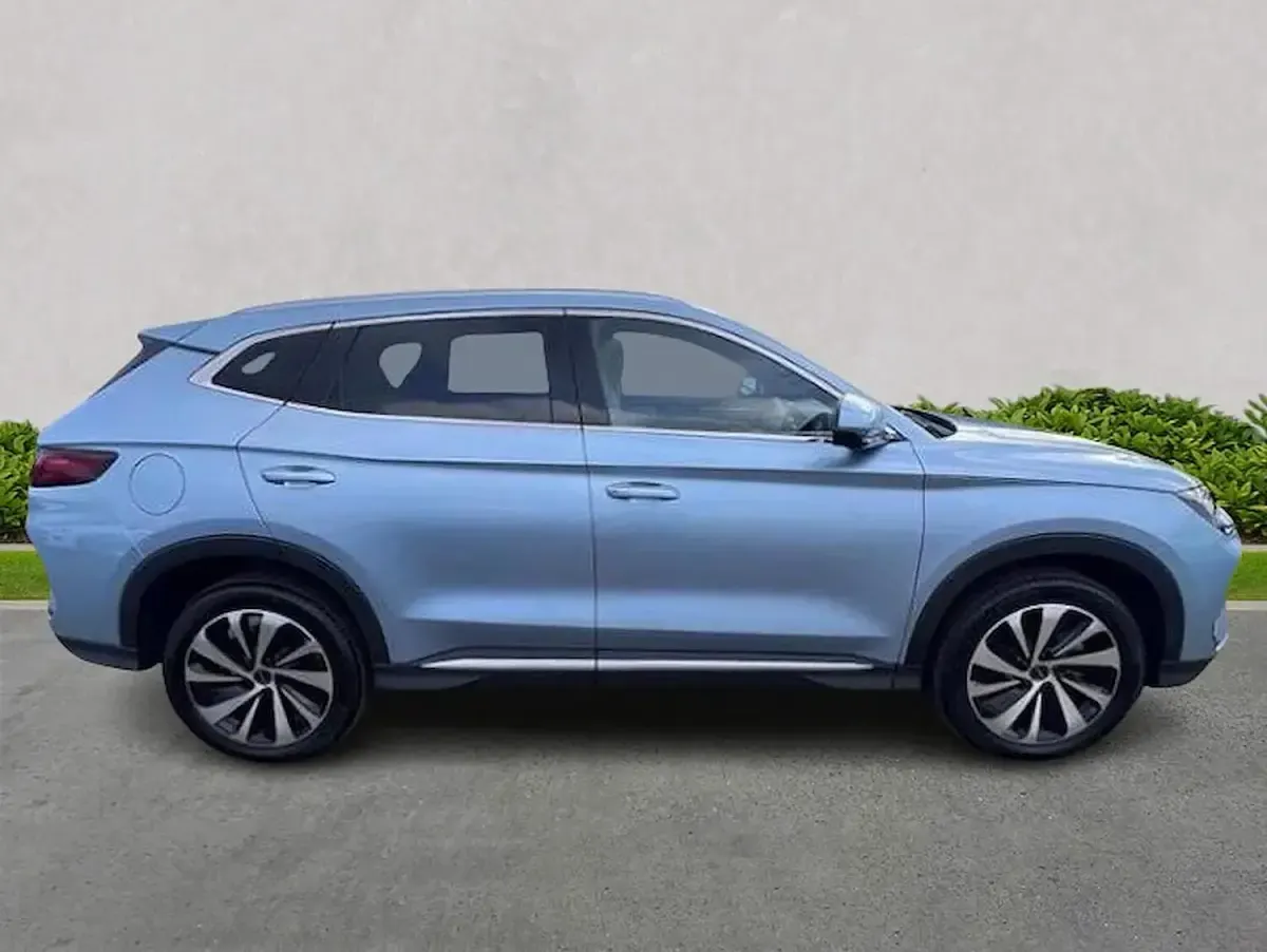 Used BYD Seal U Boost 218 HP (160 kW) 2025 Blue SUV