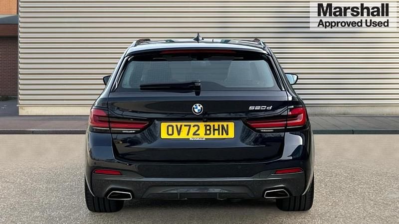 Used BMW 520 M Sport 190 HP (139 kW) 2022 Black Estate