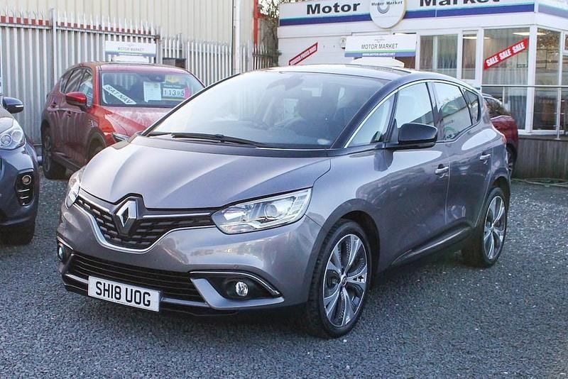 Used Renault Scénic IV Dynamique 130 HP (95 kW) 2018 Grey/black MPV