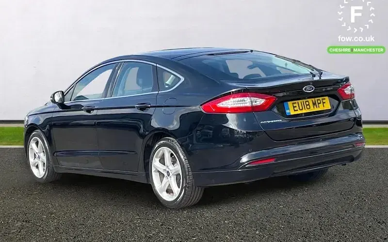 Used Ford Mondeo Titanium 160 HP (117 kW) 2017 Black Hatchback