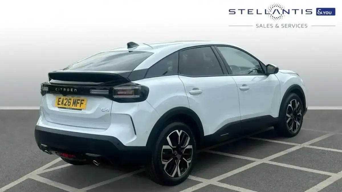 New Citroën C4 PureTech 127 HP (93 kW) 2026 White SUV
