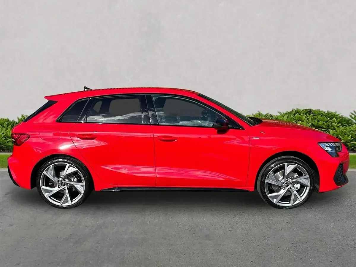 Used Audi A3 Black Edition 147 HP (108 kW) 2025 Red Hatchback