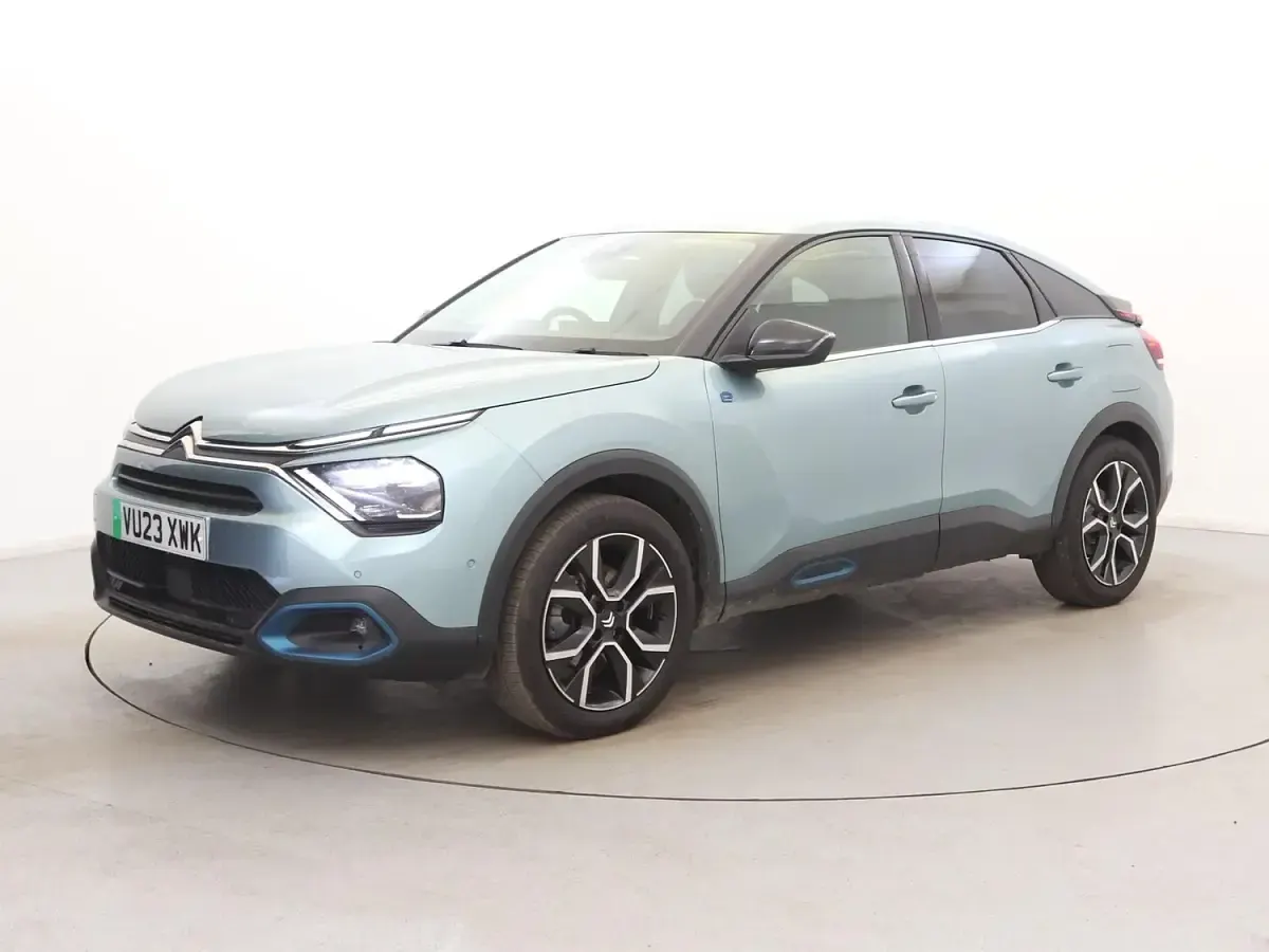 Used Citroën e-C4 Shine 100 kW (136 HP) 2023 Blue Hatchback