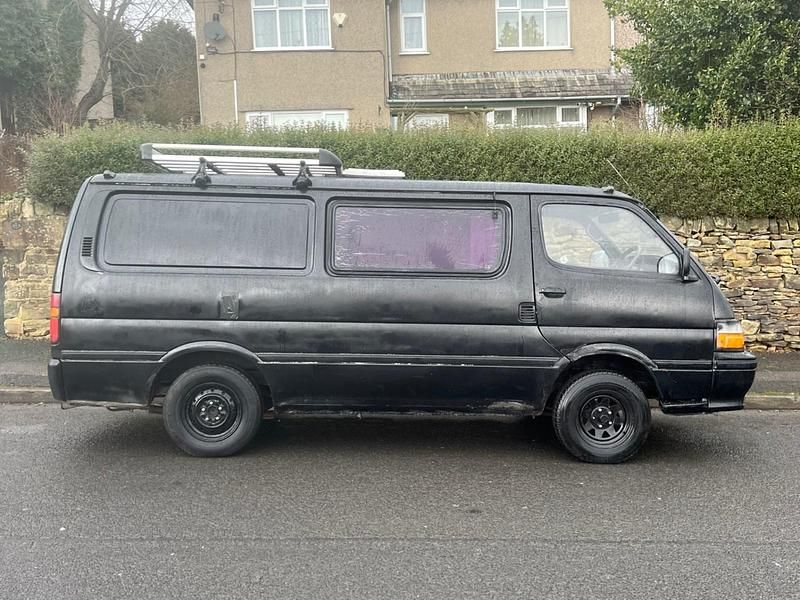 Used Toyota HiAce 1994 Black Van