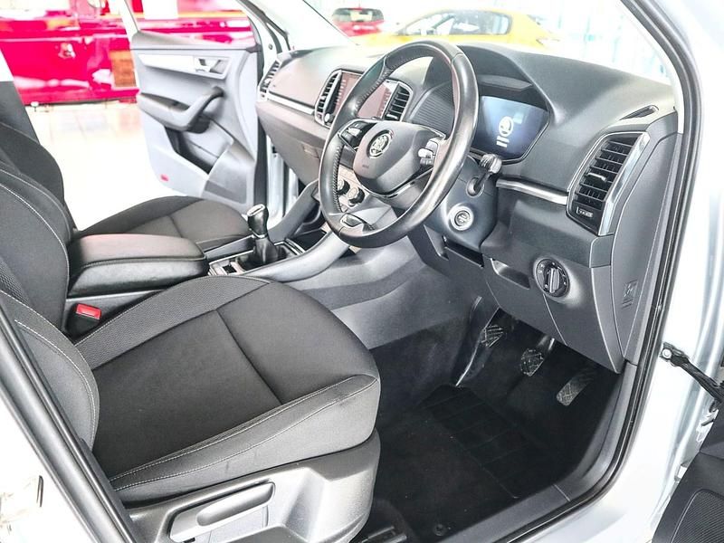 Used Skoda Karoq SE Drive 2023 Silver SUV