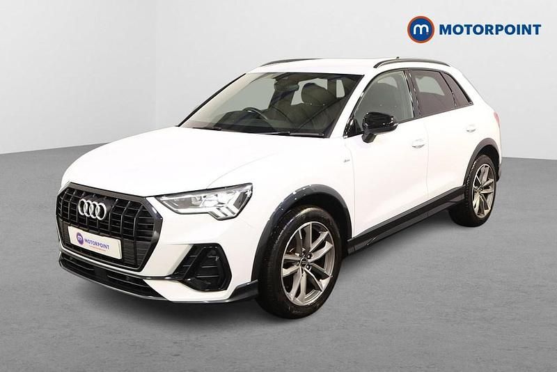 Used Audi Q3 Black Edition 150 HP (110 kW) 2022 White SUV