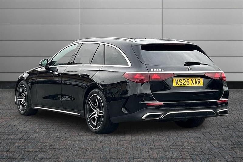 Used Mercedes E220 AMG Line Premium 197 HP (144 kW) 2025 Black Estate