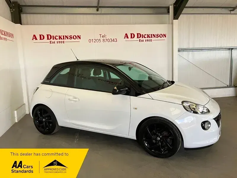 Used Vauxhall Adam 70 HP (51 kW) 2019 White Hatchback