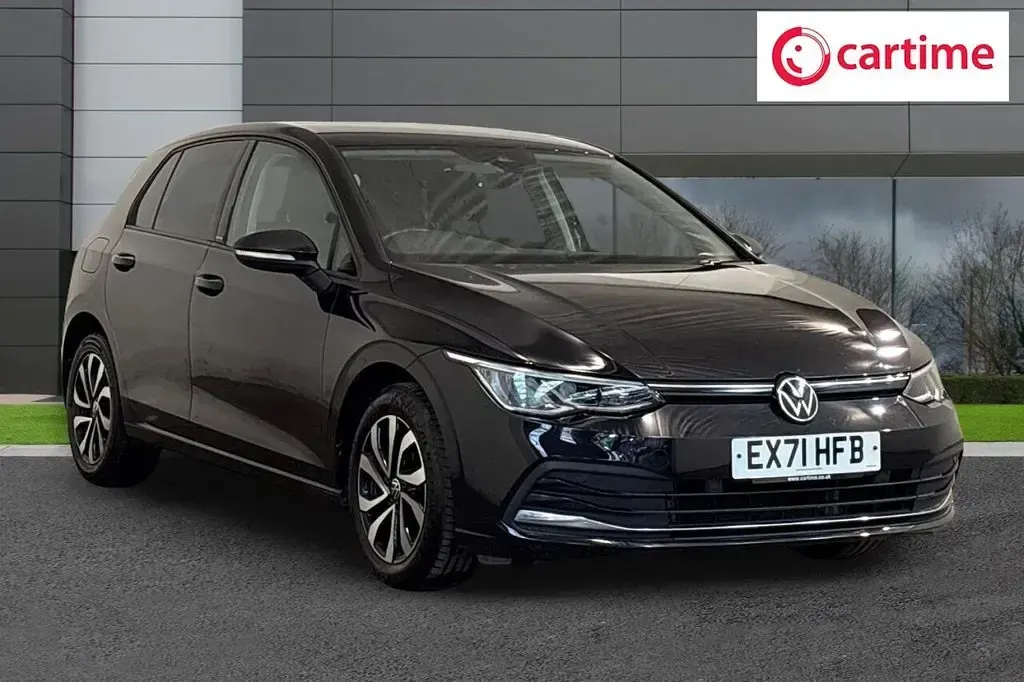 Used VW Golf VII Active 150 HP (110 kW) 2021 Hatchback