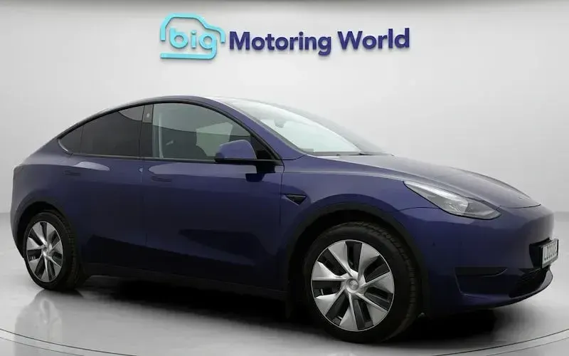 Used Tesla Model Y Standard Range 219 kW (299 HP) 2023 SUV