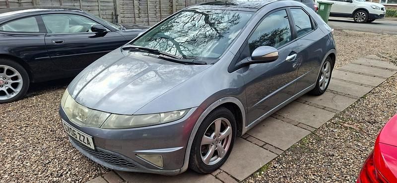 Used Honda Civic ES 138 HP (101 kW) 2006 Grey Hatchback
