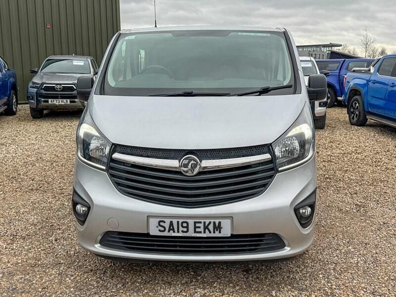 Used Vauxhall Vivaro Sportive 125 HP (91 kW) 2019 Silver MPV