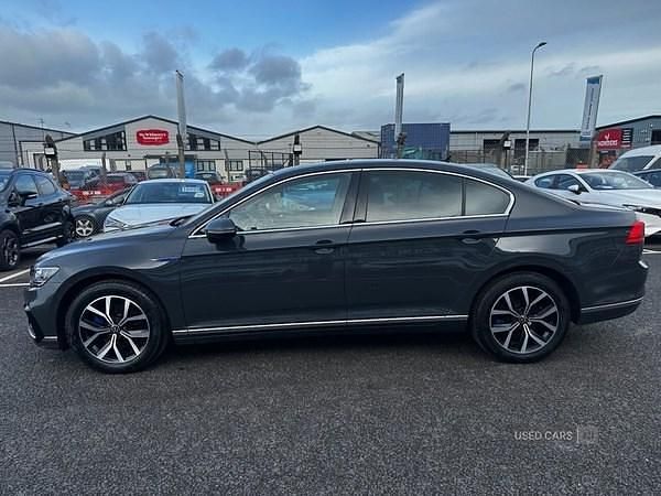 Used VW Passat GTE 218 HP (160 kW) 2021 Grey Sedan