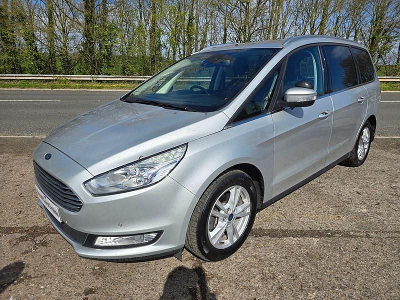 Usado Ford Galaxy Titanium 190 HP (139 kW) 2019 Prateado Monovolume