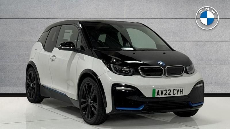White Used 2022 BMW i3 Comfort Edition Hatchback | £16,850 (Fair price) - Image 1/4