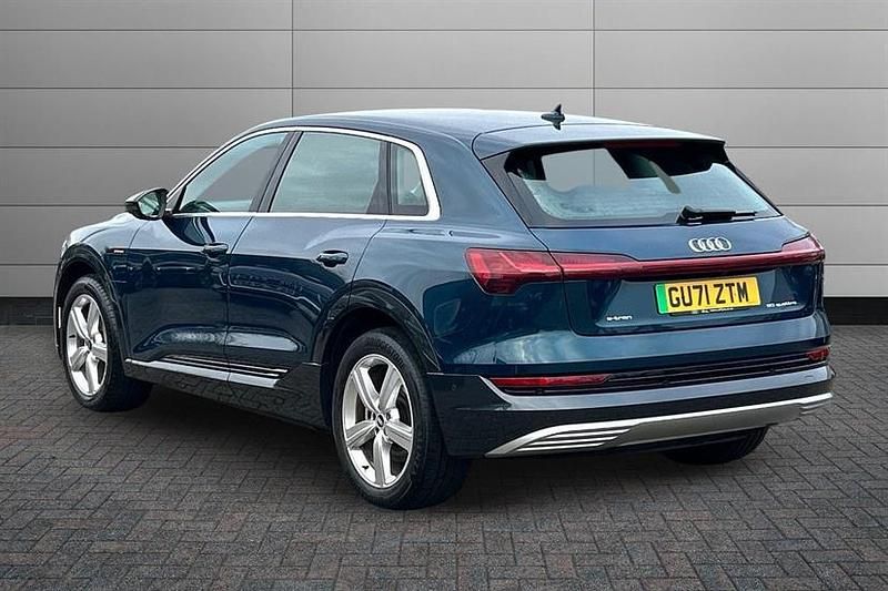 Used Audi e-tron Design 230 kW (313 HP) 2021 Galaxy blue SUV